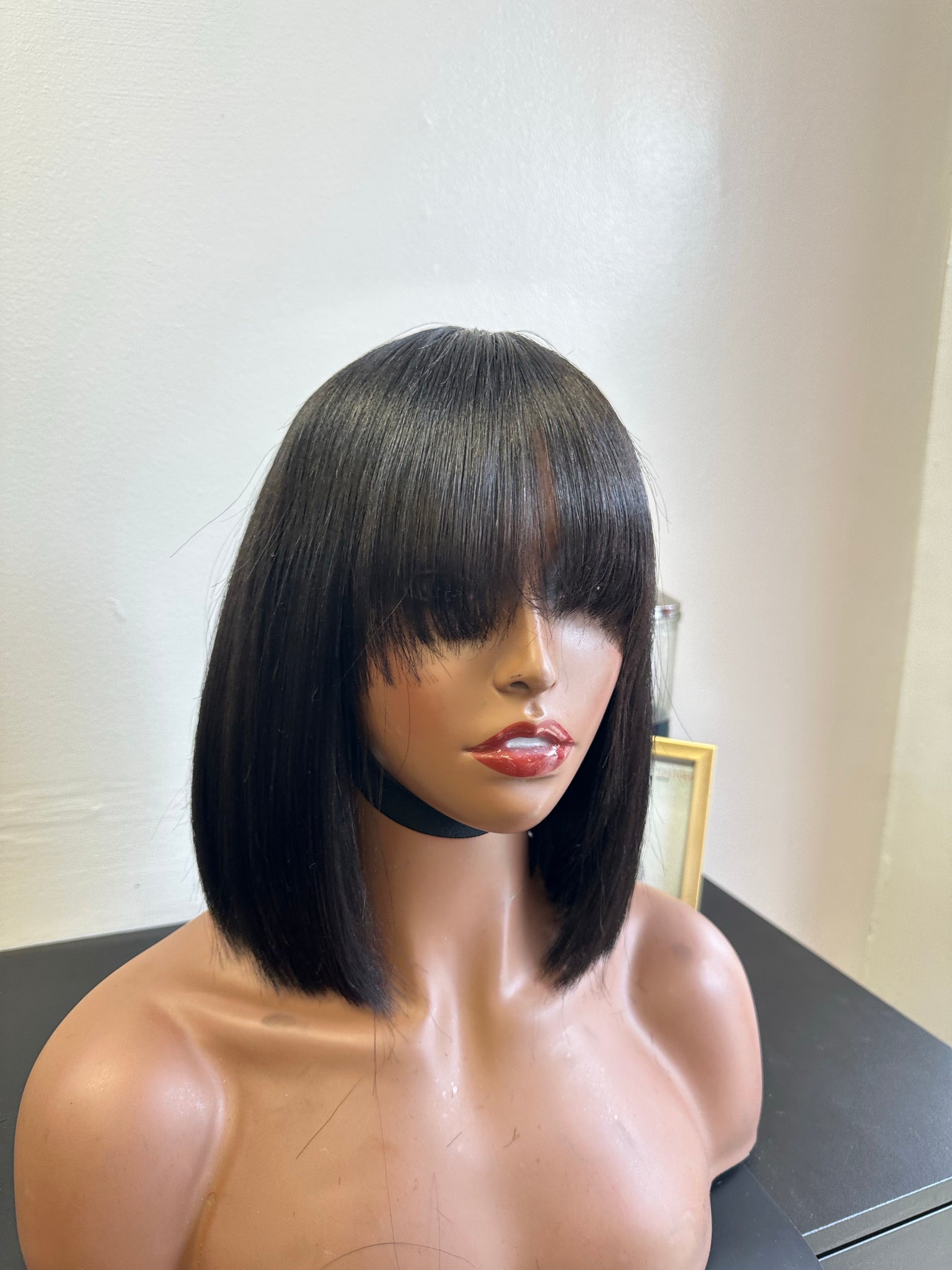 Chic and Versatile: Kinky Straight Bob Wig for Effortless Style
