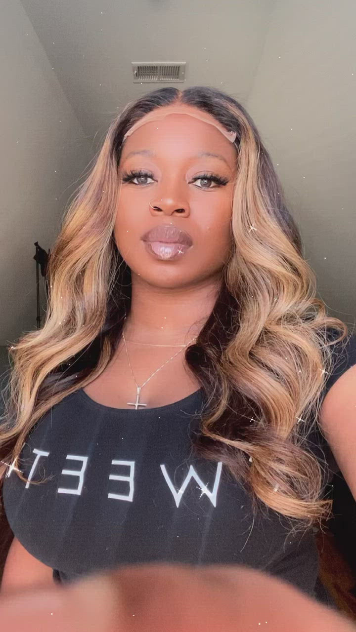 Khloe Wig Unit - Effortless Elegance and Timeless Style